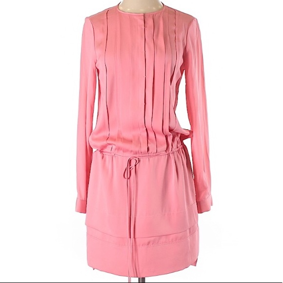 Diane Von Furstenberg Dresses & Skirts - Diane von Furstenberg DVF Pink Silk Dress Size 2